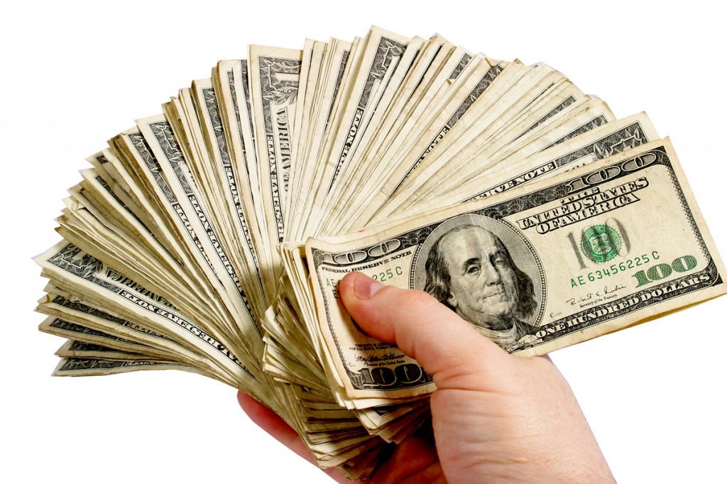 6 Tips on Saving Money on College Costs 6 Tips on Saving Money on College Costs